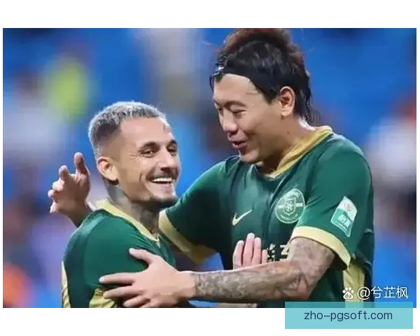 中超浙江队宣布引进荷甲190厘米主力中锋加盟球队